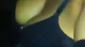 ஆக்ரோஷமான லெஸ்பியன் முகக் குழாய்
