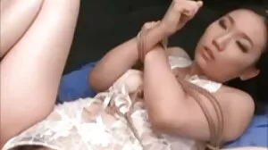 பாபி முத்தம் கொடு
