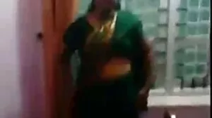 ஹார்னி பேப் பிஎஃப் உடன் உடலுறவு பேசுகிறார்
