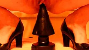 பெரிய பெரிய சேவல் கருப்பு பையன் சிறிய வெள்ளை பெண்