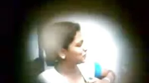 குழாய் Xxx திருமதி.